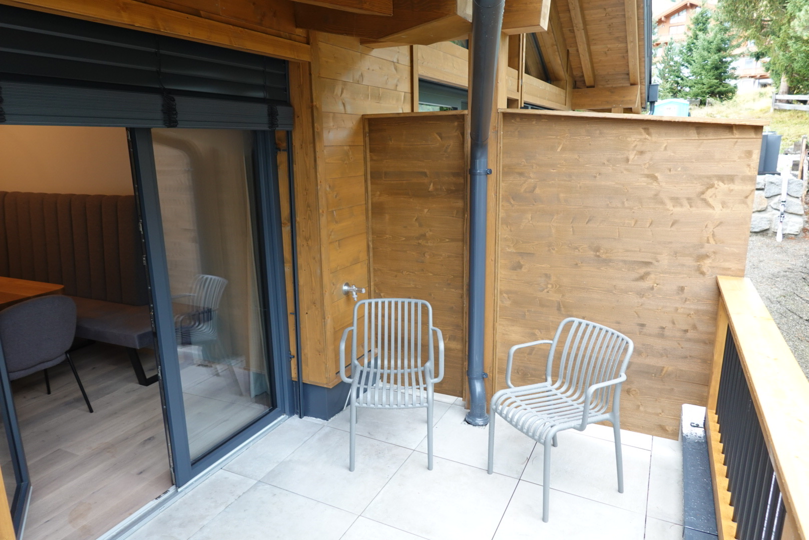Top3 balkon met terrasmeubelen